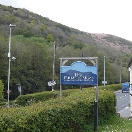 The Farmers Arms, Cwmdu Llanwddyn  Exteriör bild