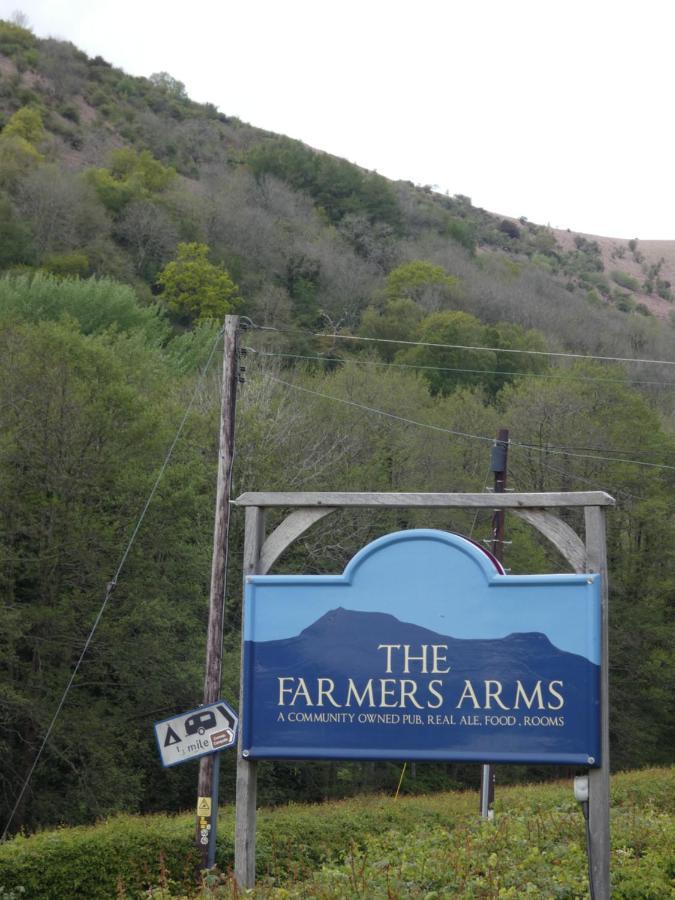The Farmers Arms, Cwmdu Llanwddyn  Exteriör bild